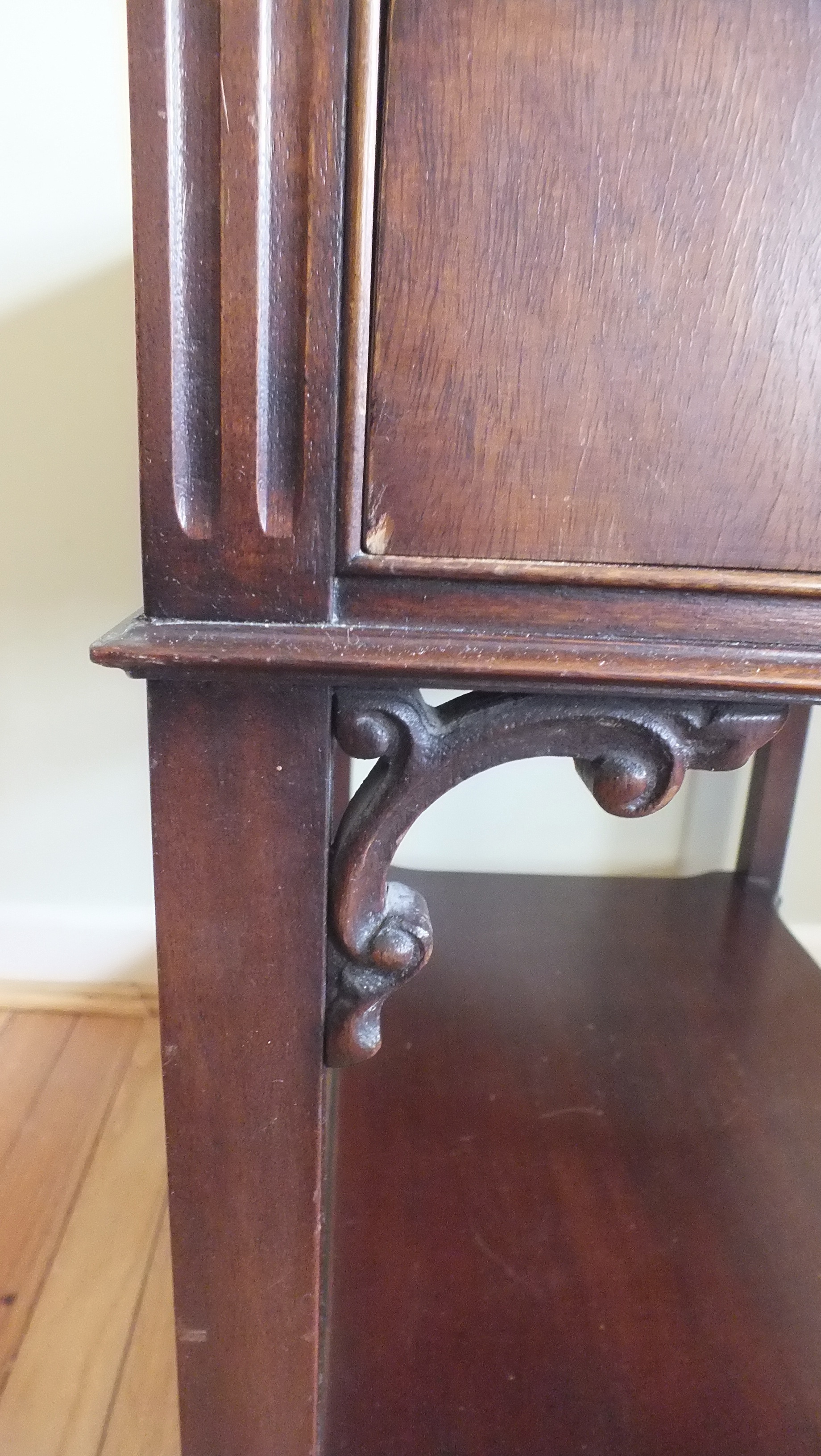 Mahogany End Table from Imperial Furniture