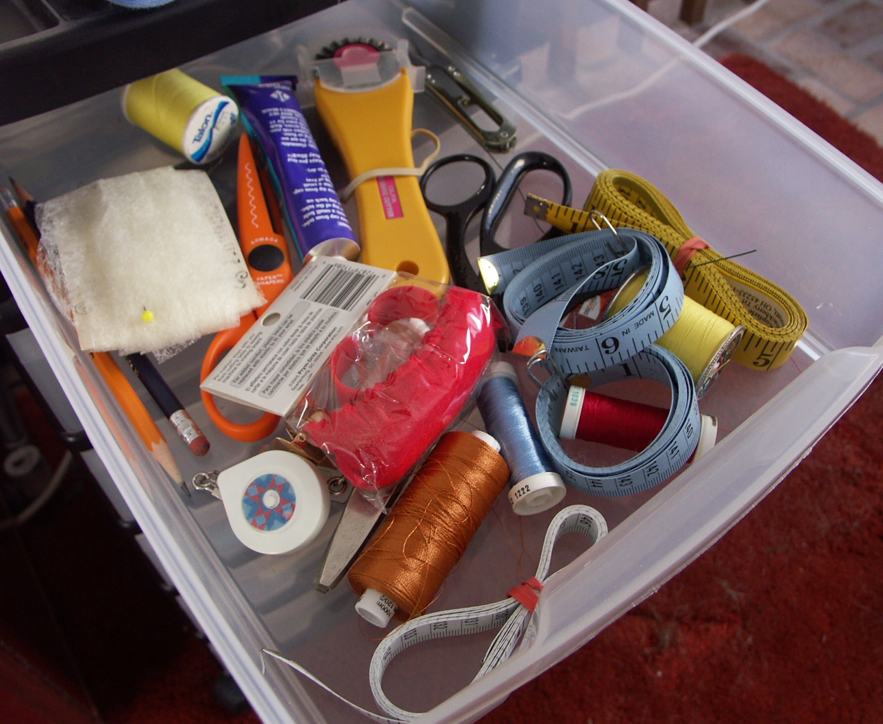 Husqvarna Viking Designer Diamond Sewing and Embroidery Machine and Accesories