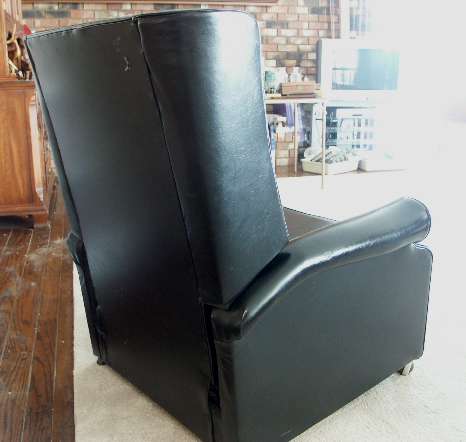 Mid 20th Century Black Vinyl Recliner
