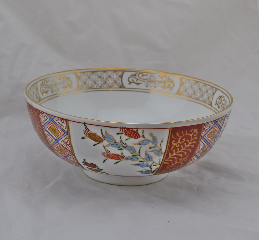 Japanese Porcelain Bowl Hand-Painted in 22 Karat Gold Paint