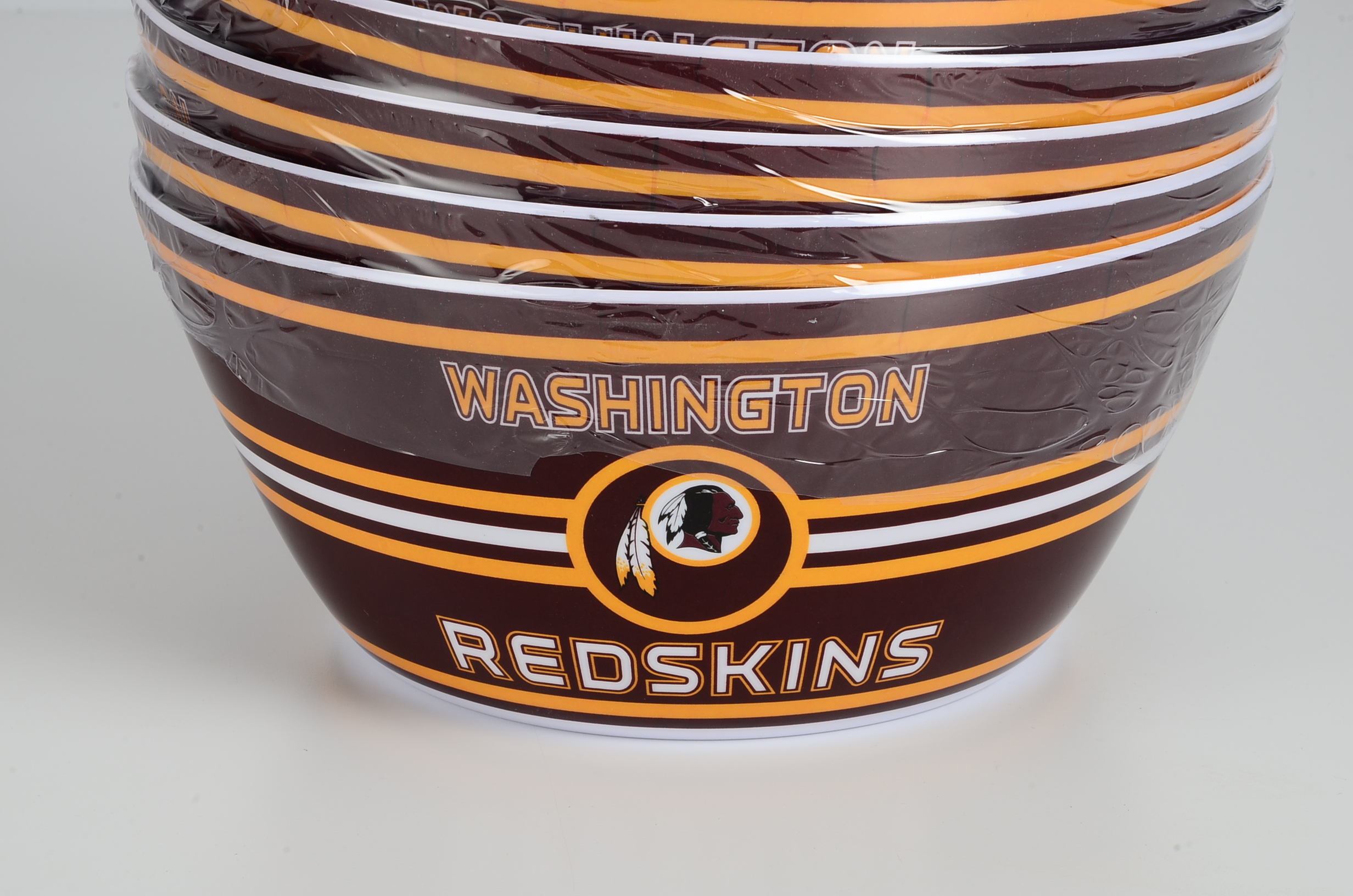 Washington Redskins Factory Box of Plastic Ware