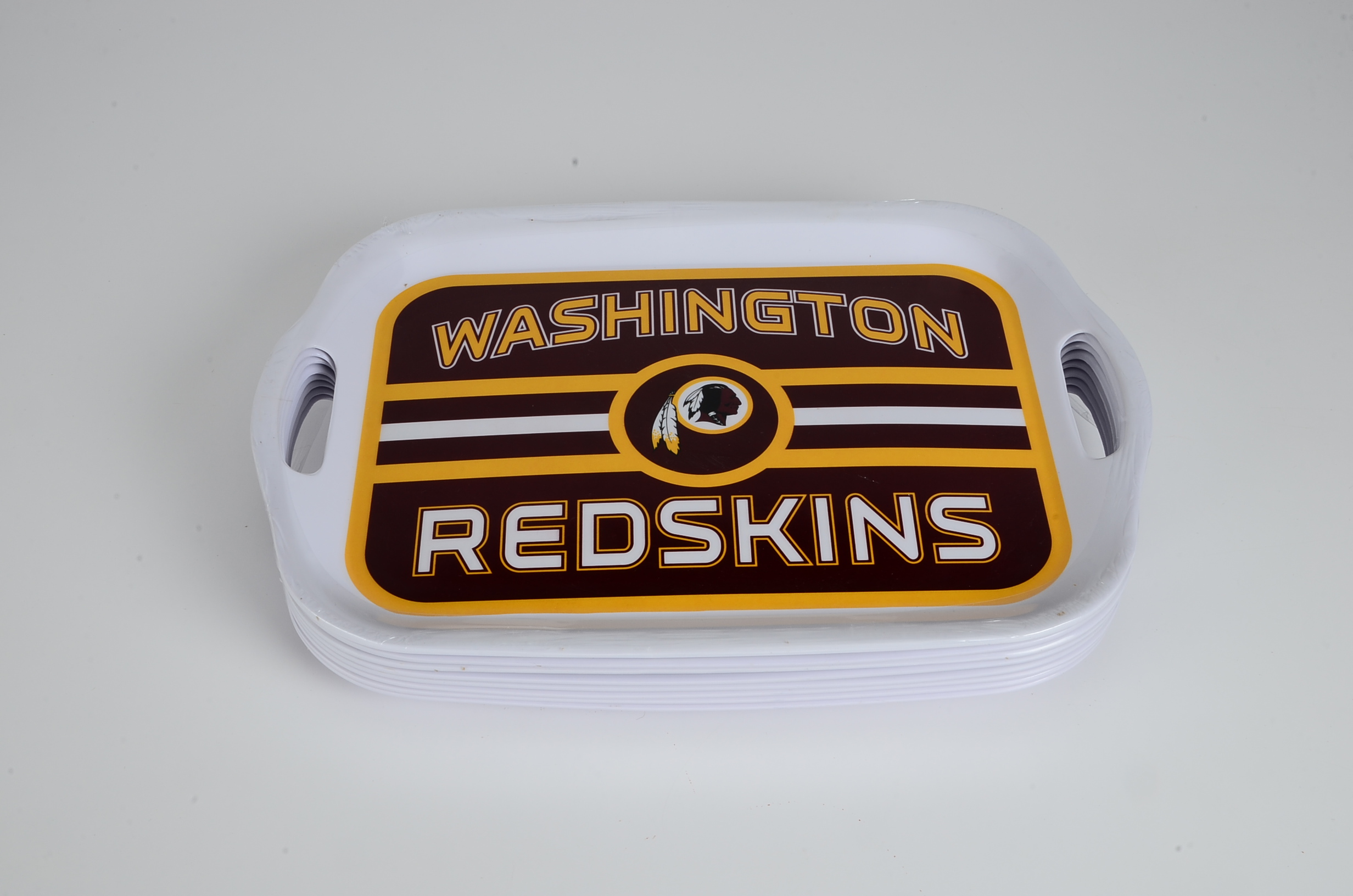 Washington Redskins Factory Box of Plastic Ware
