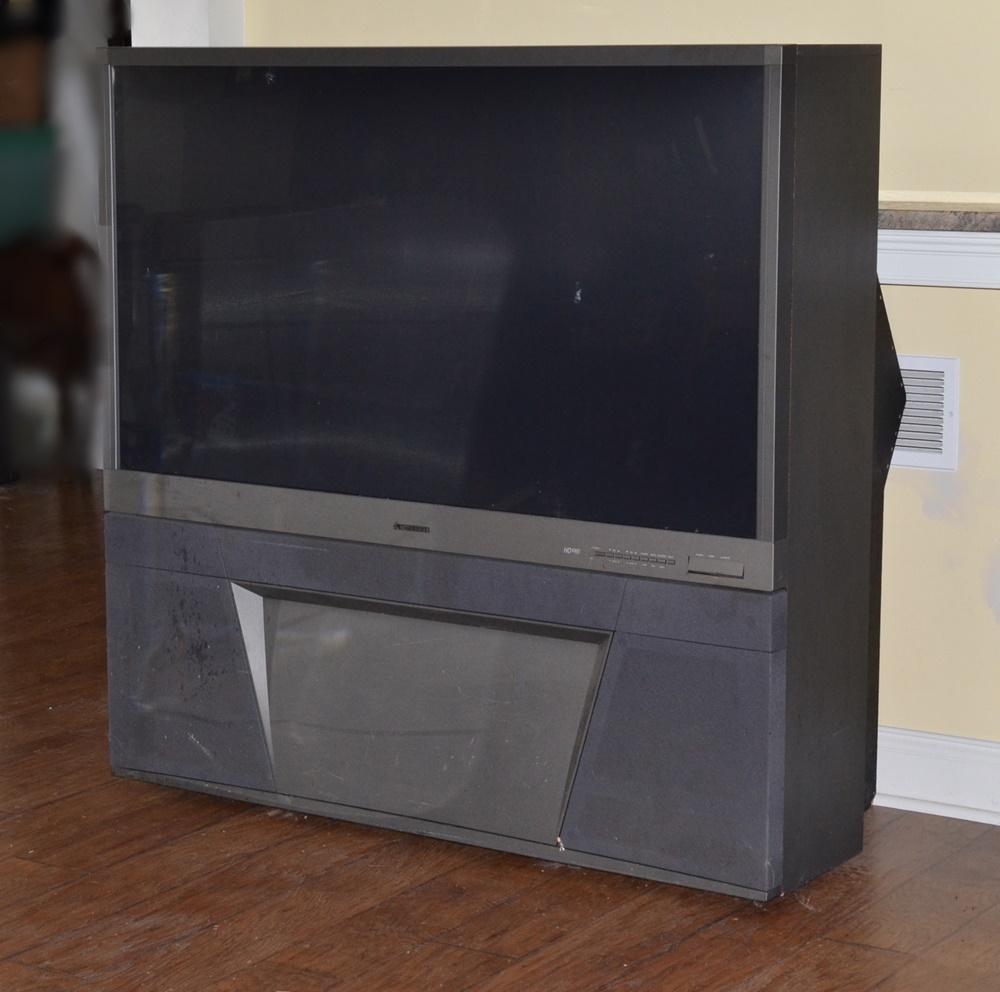 55" Mitsubishi HD 1080 Television