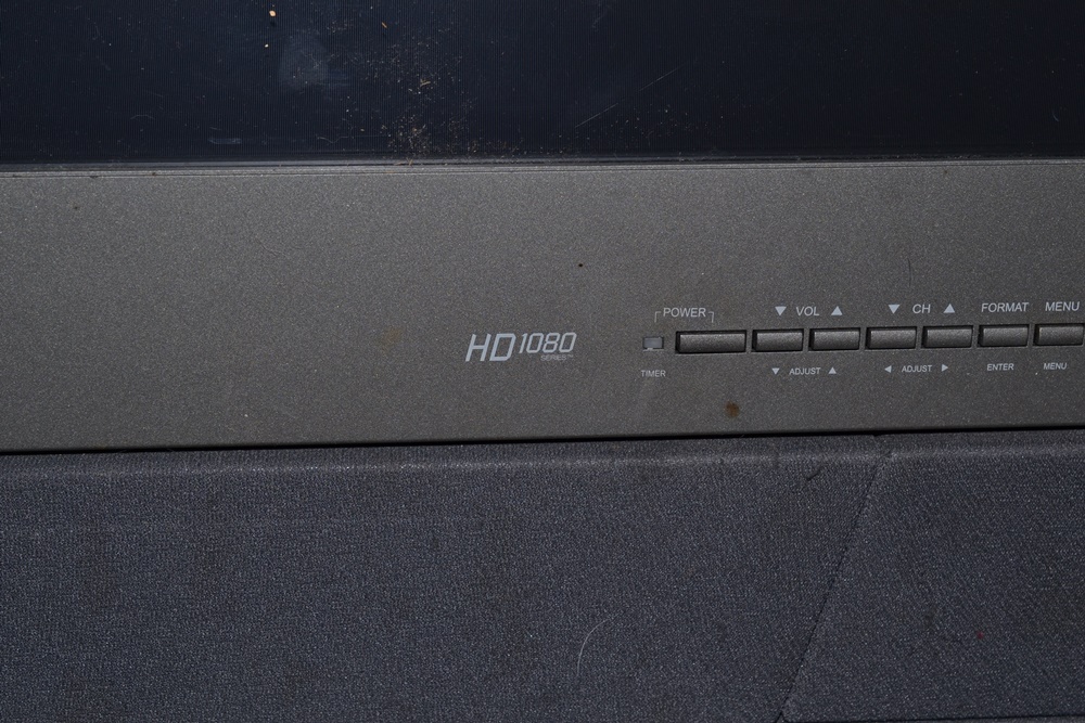 55" Mitsubishi HD 1080 Television