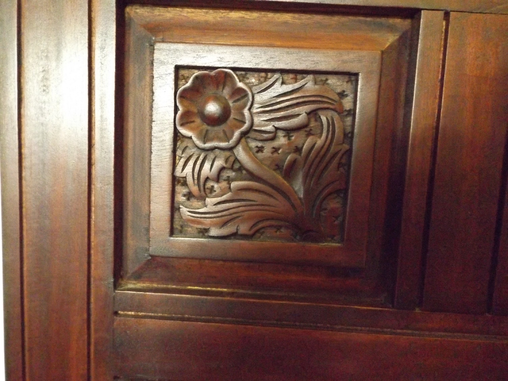 Wonderful Floral-Carved Dark Cherry Hall Tree