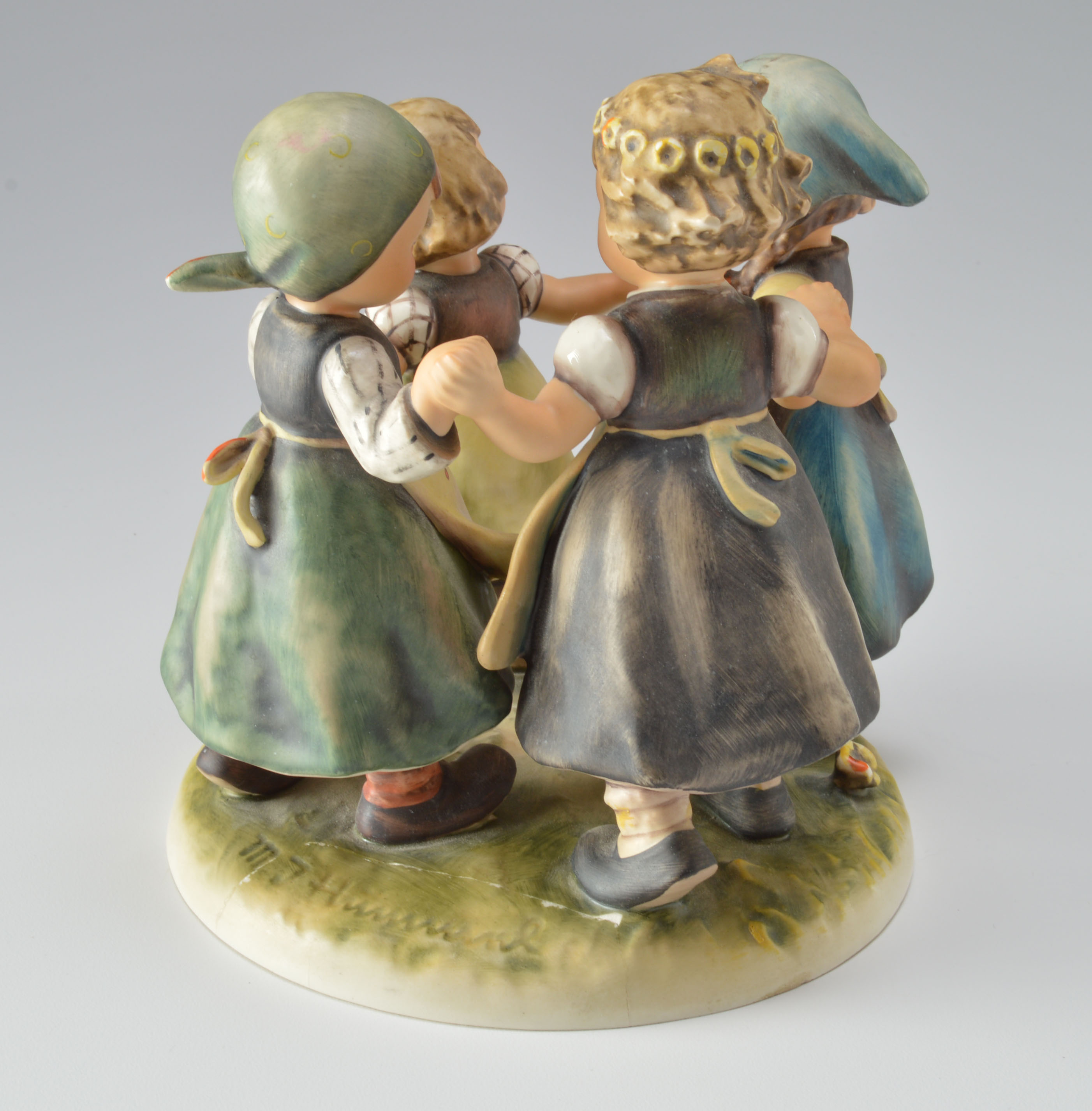 Hummel "Ring around the Rosie" TMK-3 Figurine