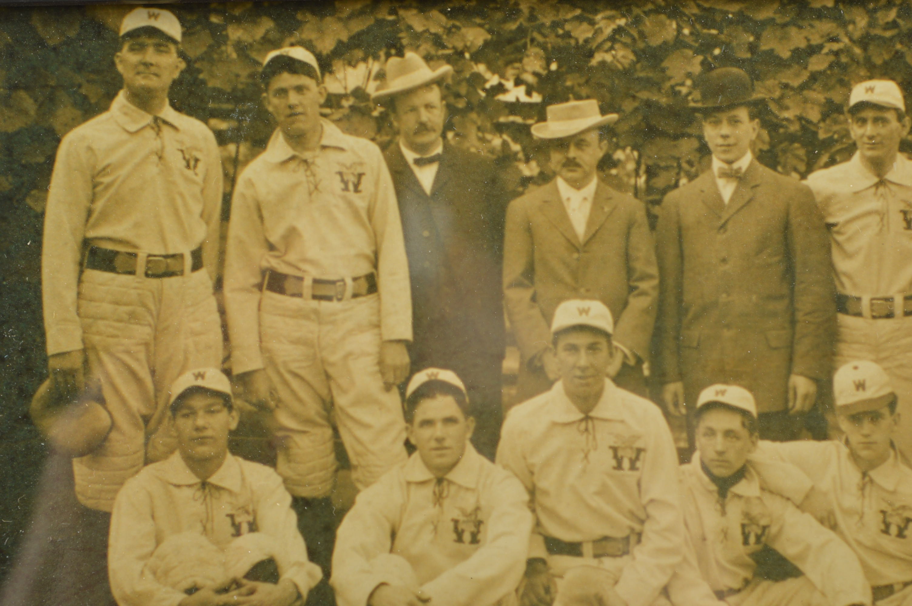 Vintage Red Lucas Reds Sporting News Photo & 1900s Wiedemann Beer