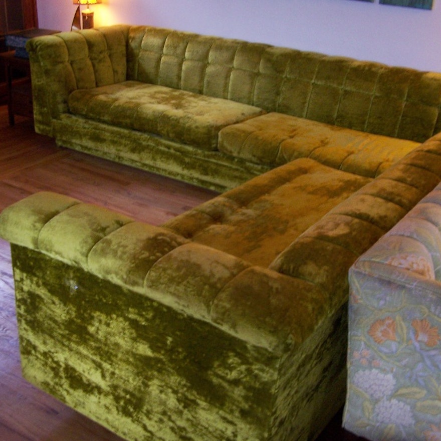 International Furniture Plush Vintage Sectional Sofa