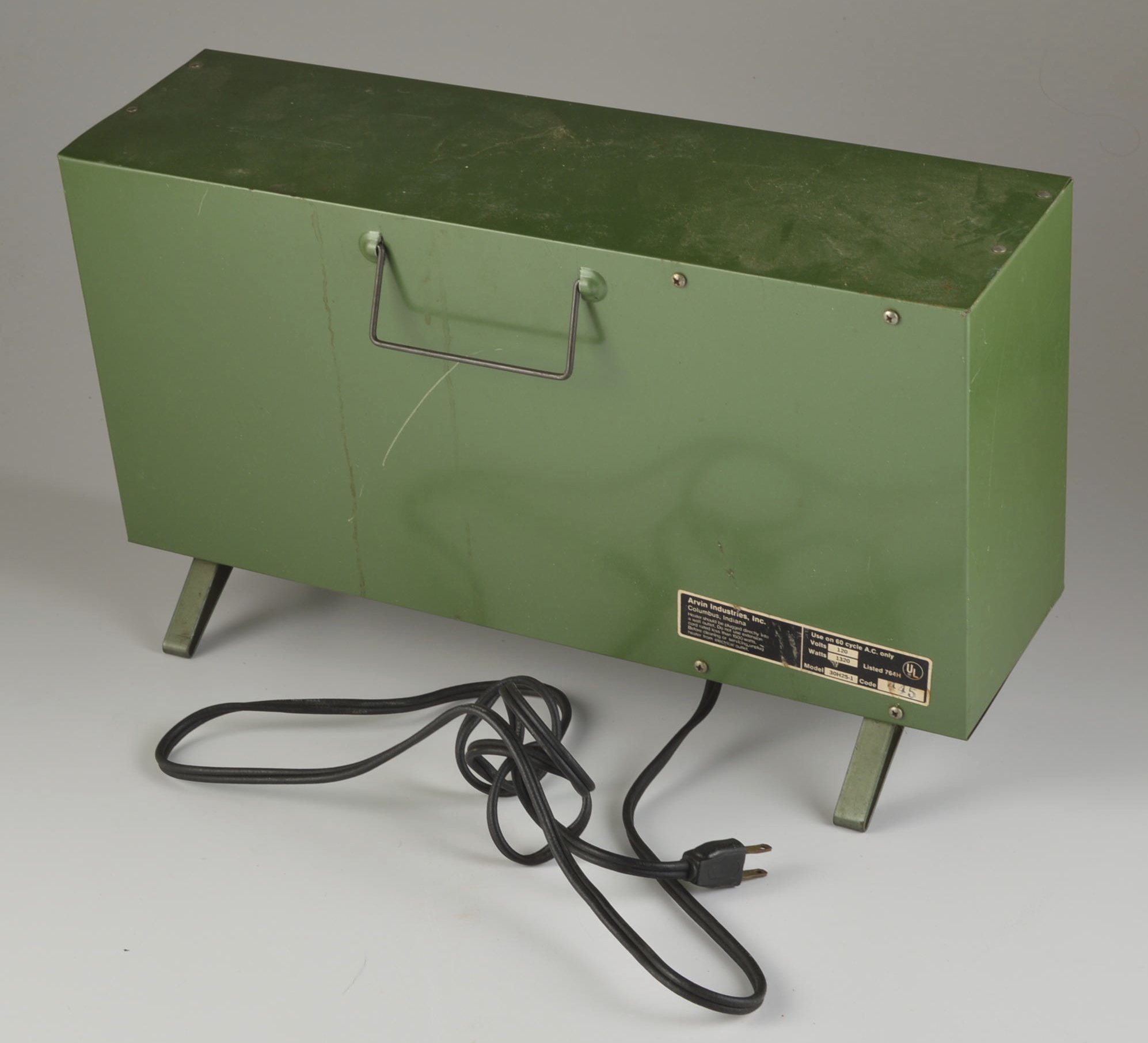 Vintage Arvin Industries Floor Space Heater