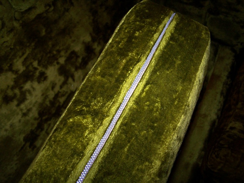 International Furniture Plush Vintage Sectional Sofa