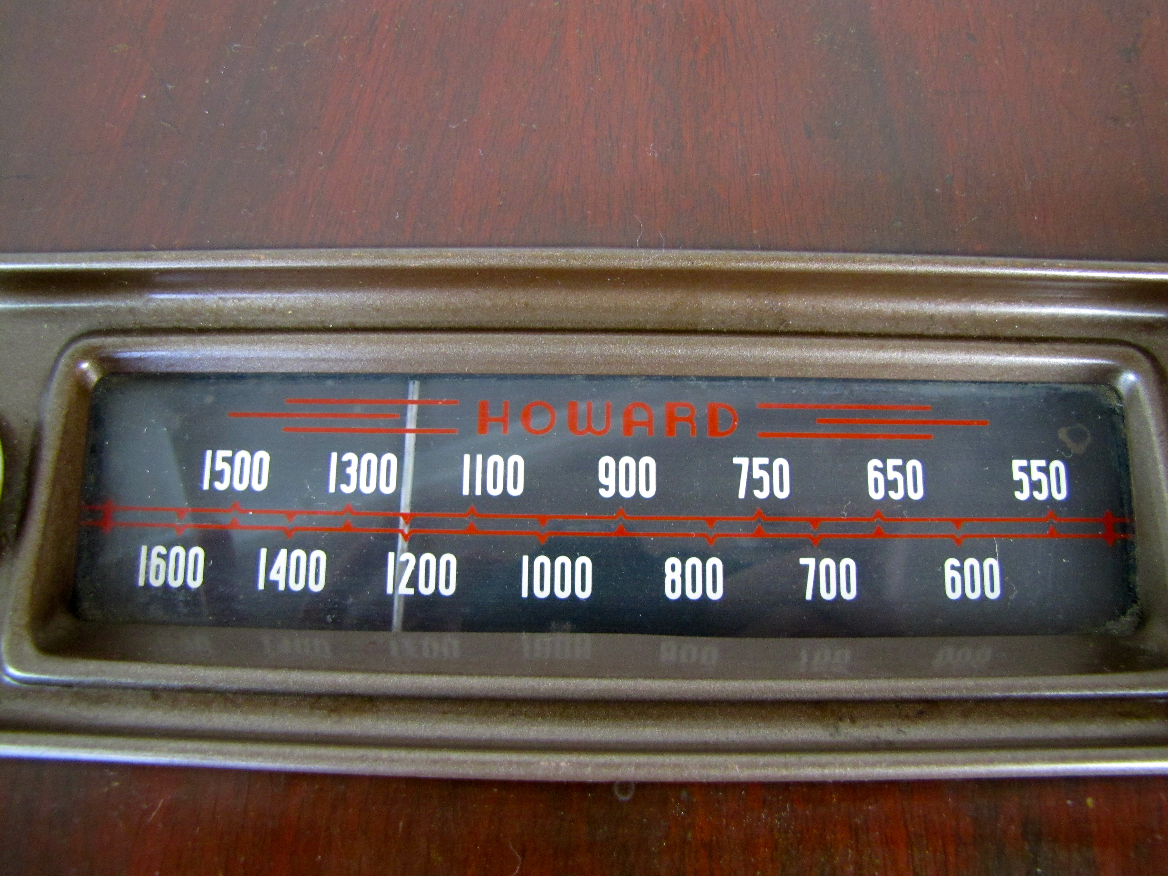 Howard Radio Company 1947 Chair Side Radio