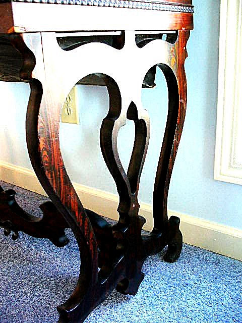 Circa 1860 Antique Rosewood Treat Lindsey & Co. Portable Melodeon