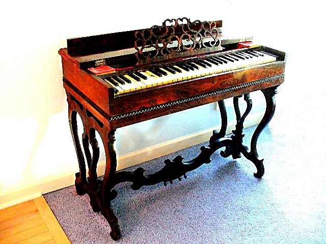 Circa 1860 Antique Rosewood Treat Lindsey & Co. Portable Melodeon