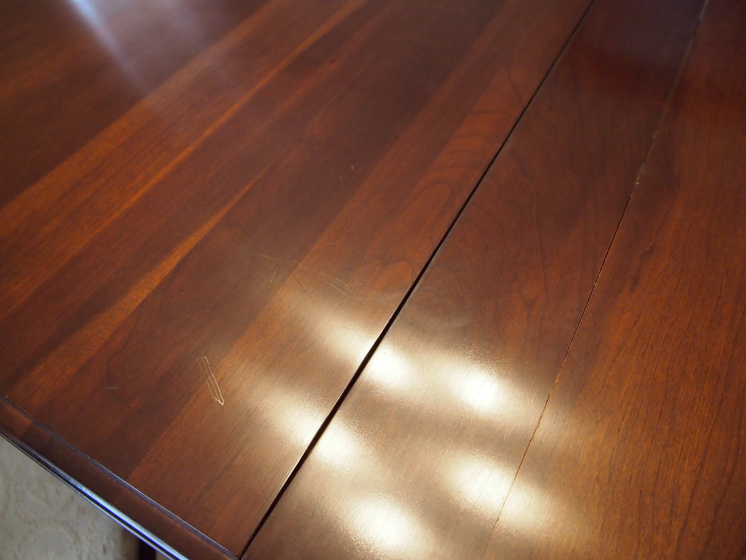 Ethan Allen Cherry Dining Table and Chairs