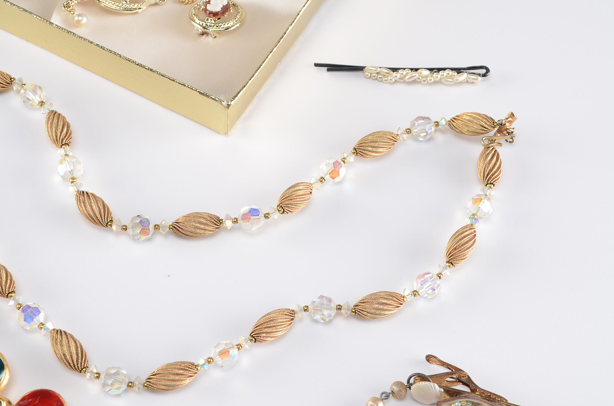 Treasure Trove of Vintage Women's Jewelry 