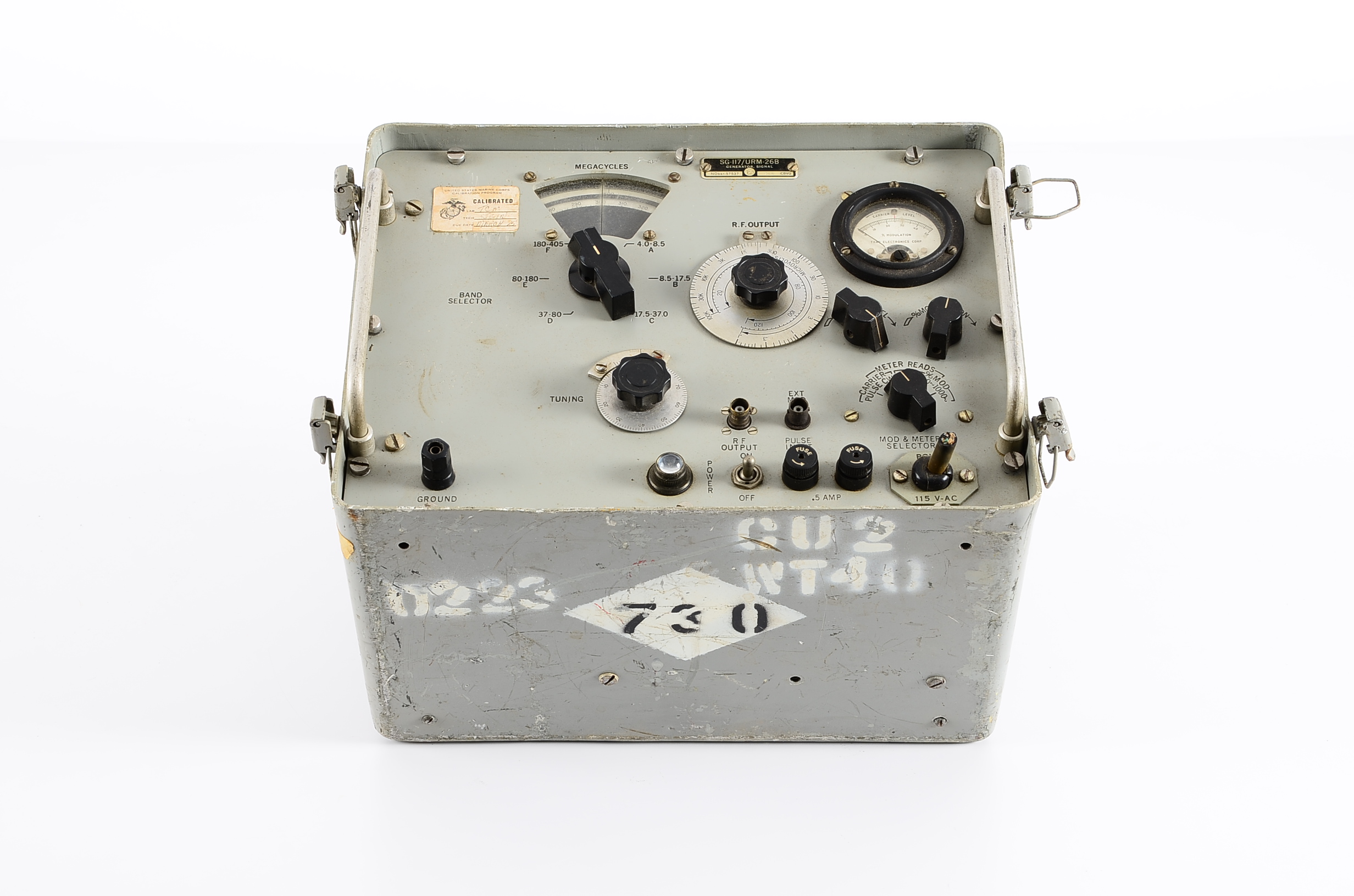 An/Urm-26B RF Signal Generator Set