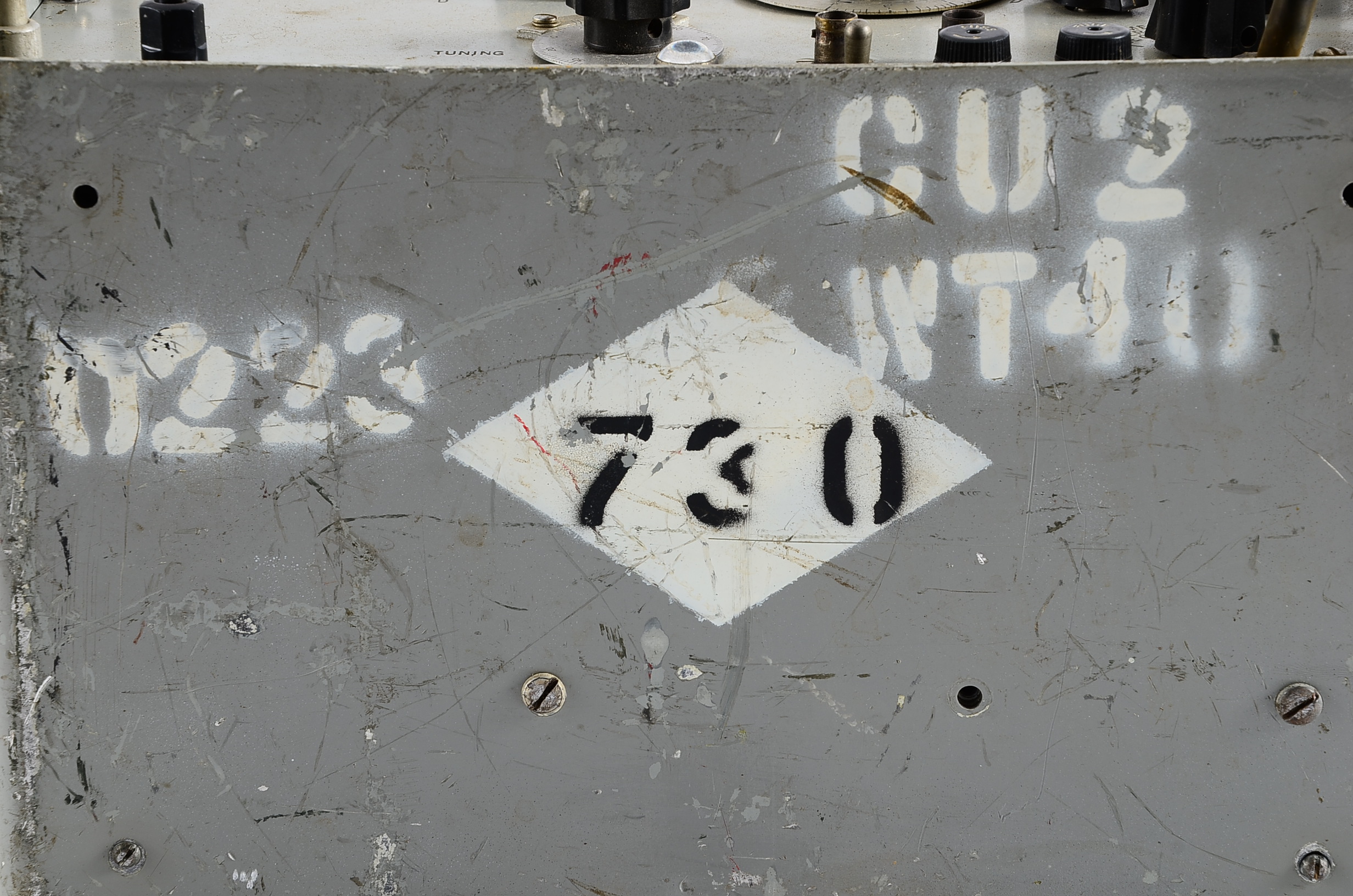 An/Urm-26B RF Signal Generator Set