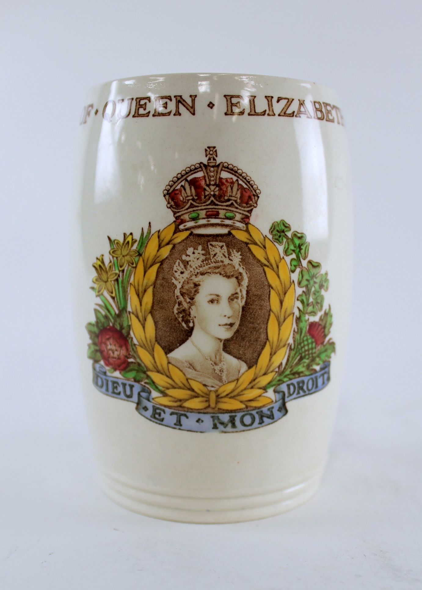 Elizabeth II Commemorative Beaker Glass