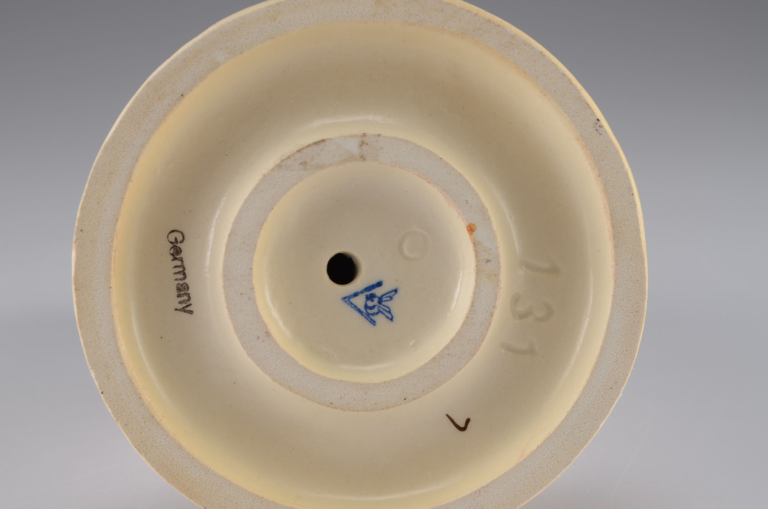 Vintage Hummel "Street Singer" Figurine