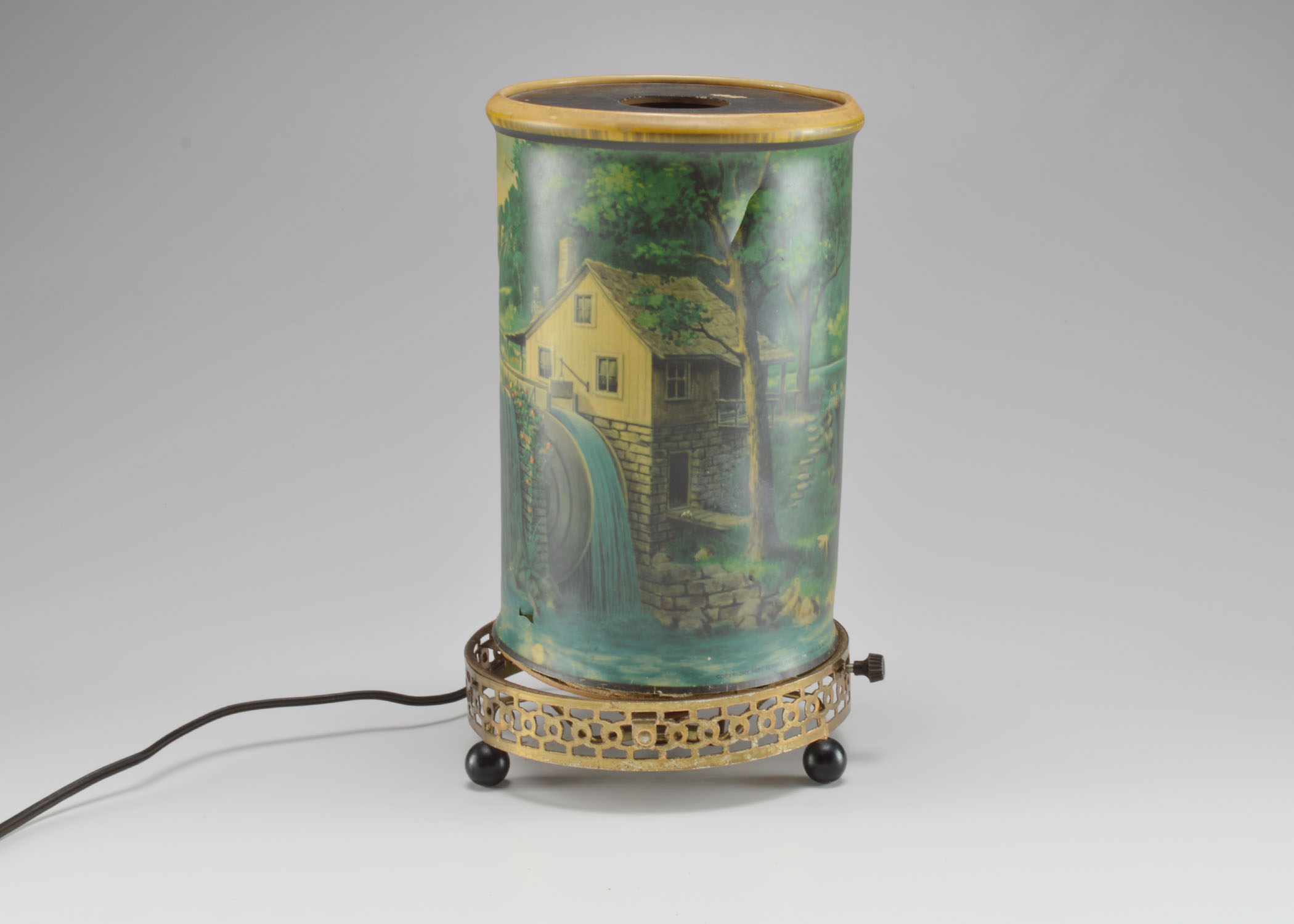 Vintage Scenic Motion Light 