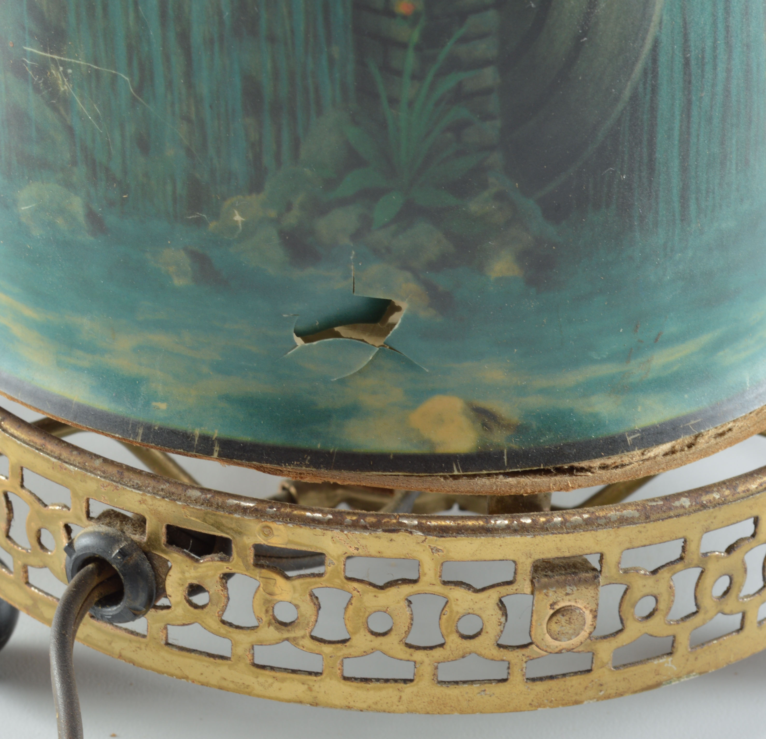 Vintage Scenic Motion Light 