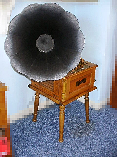 "The Grafonola" by Guild Replica Phonograph with Trumpet Speaker