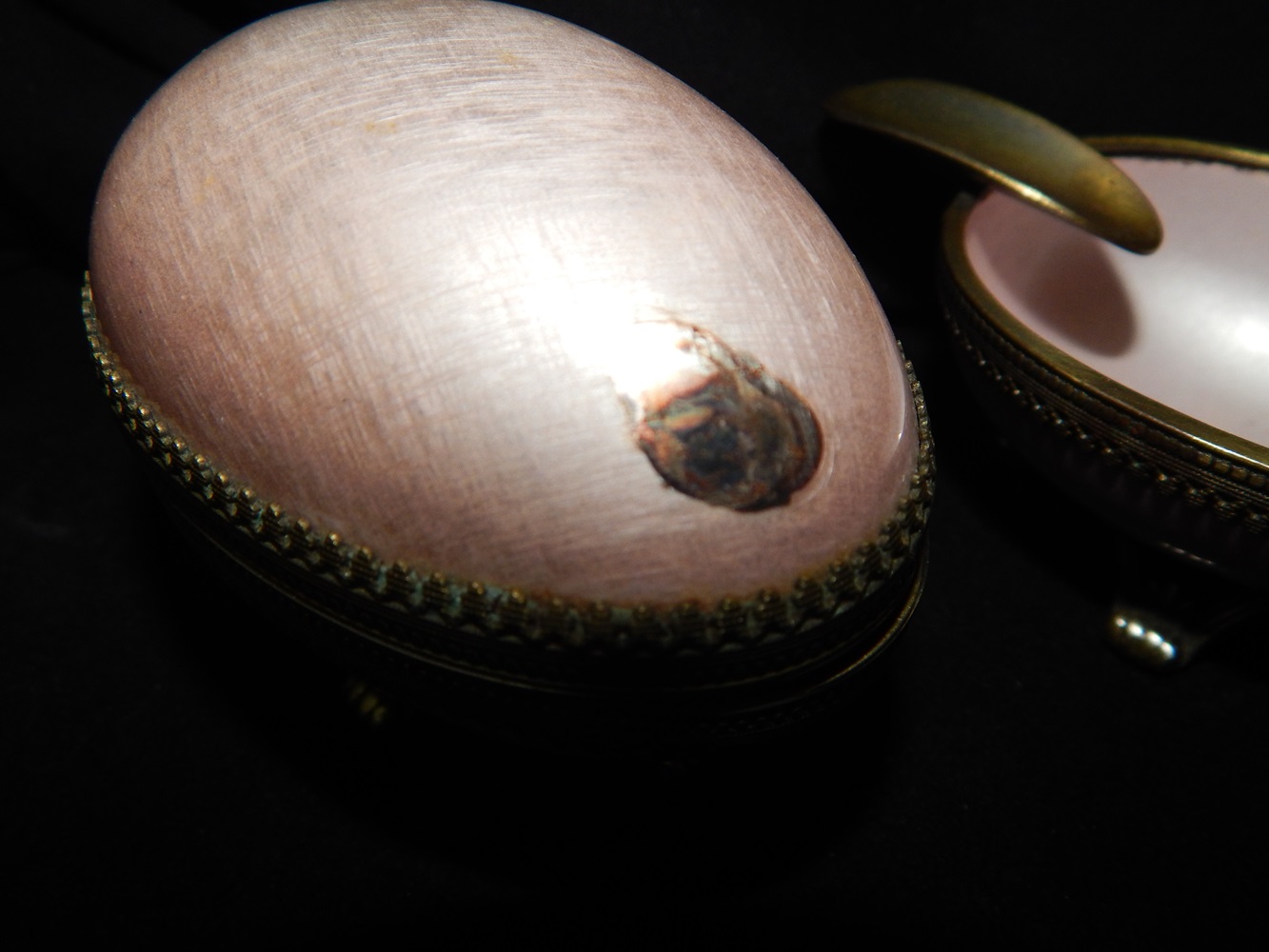 Evans Cigarette Lighter and Ash Receiver