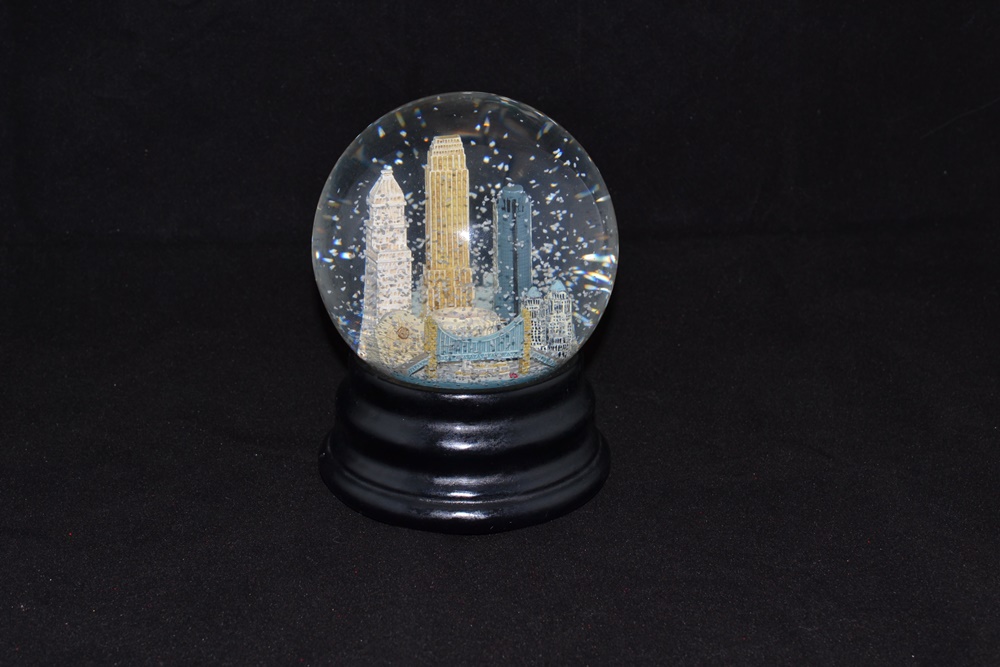 Vintage Musical Snow Globe Of Cincinnati 