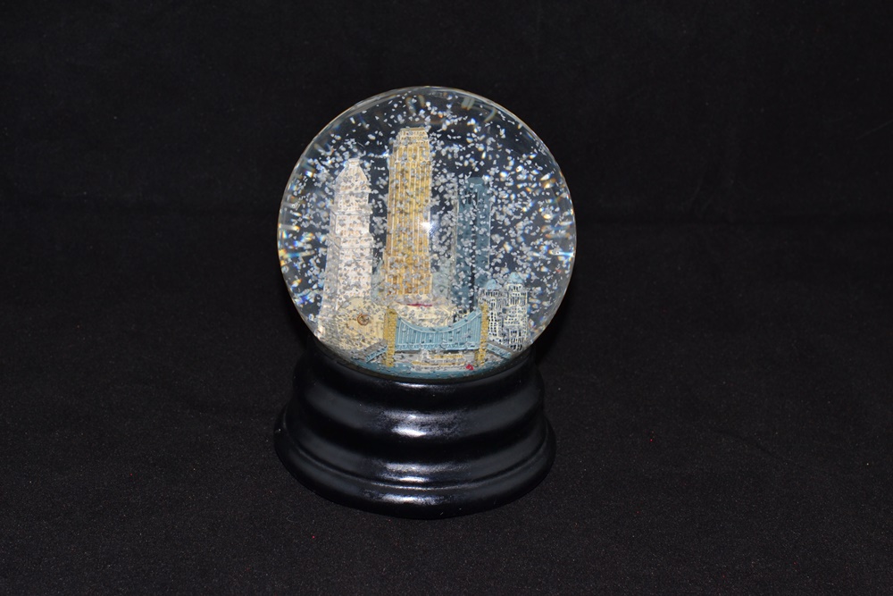 Vintage Musical Snow Globe Of Cincinnati 