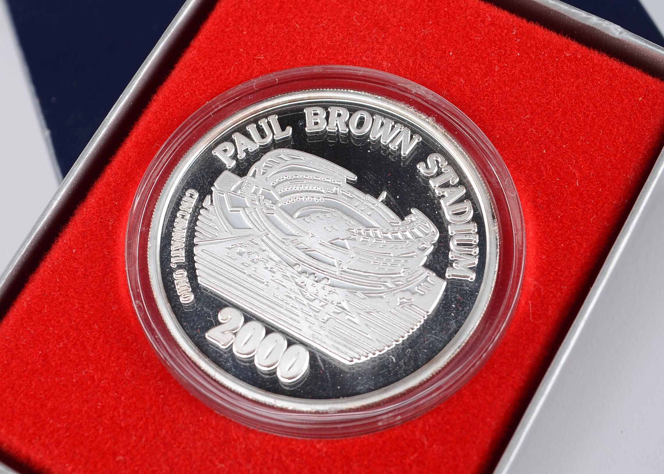 2000 Cincinnati Commemorative One Ounce .999 Pure Silver Coin