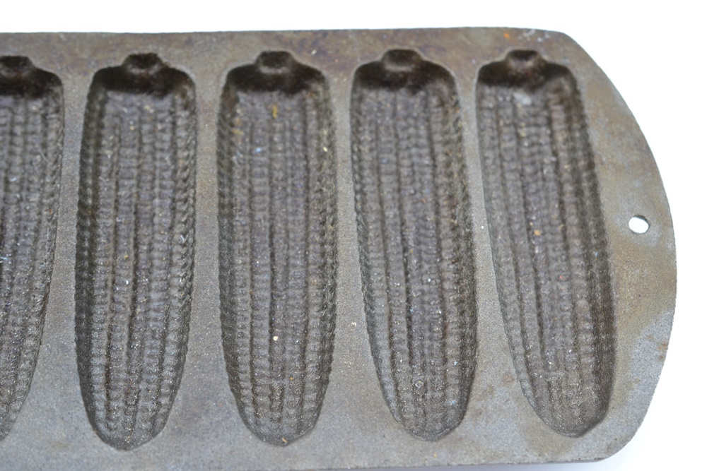 Vintage Cast Iron Corn Stick Pan