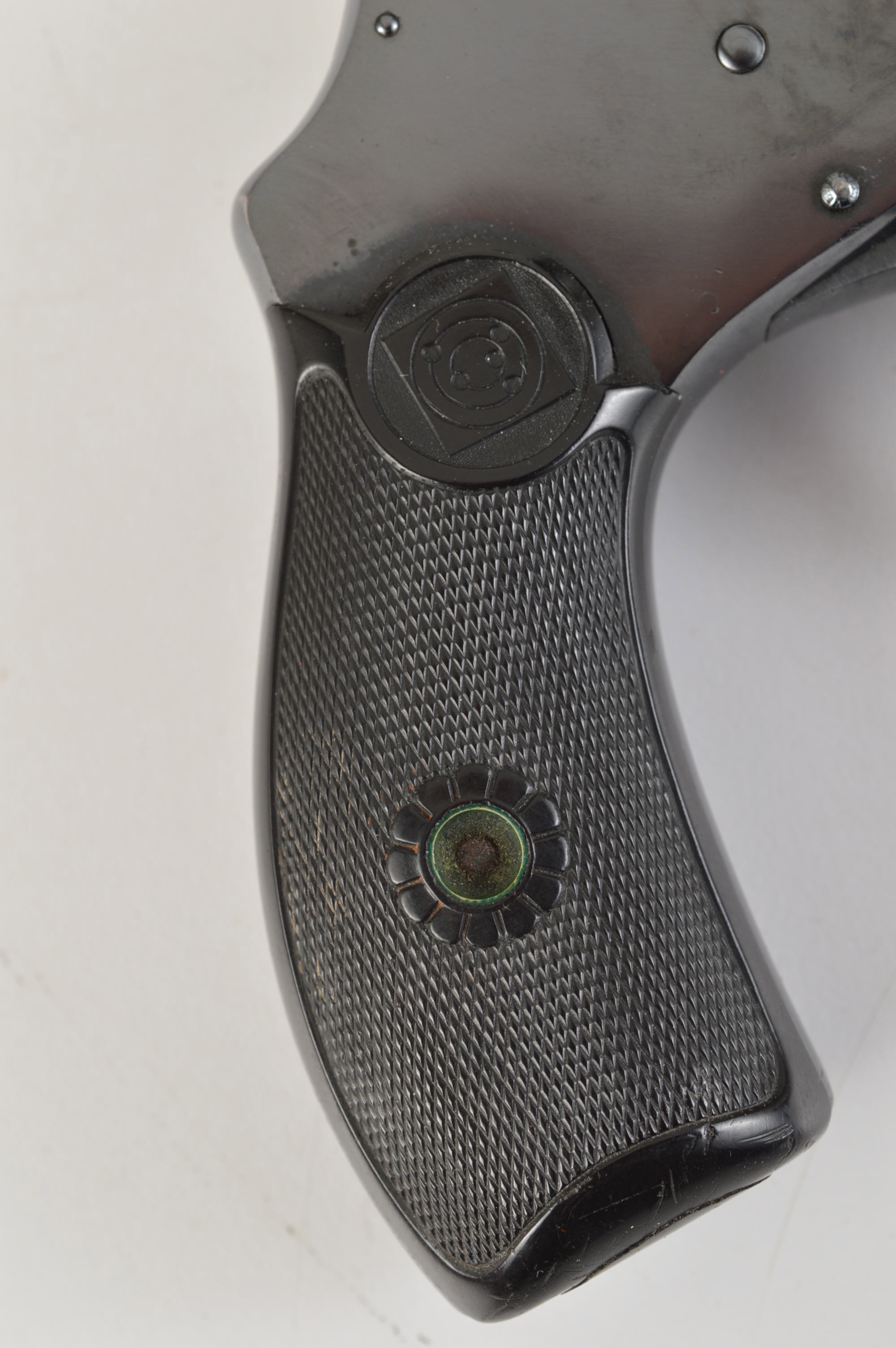 Harrington and Richardson Arms Company Top Break .32 caliber Revolover