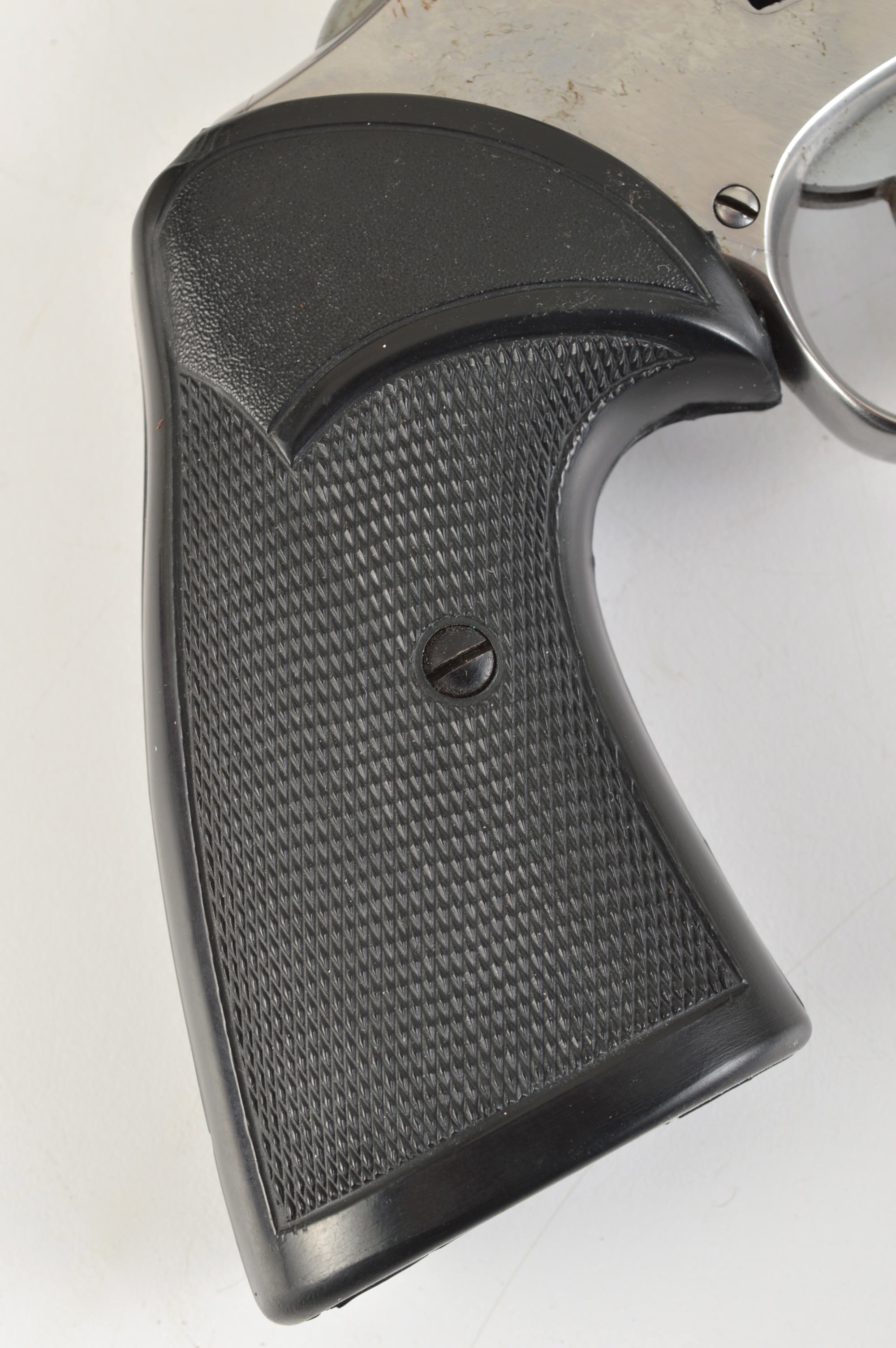 Smith and Wesson Model 681 .357 Magnum Six Shot Revolover