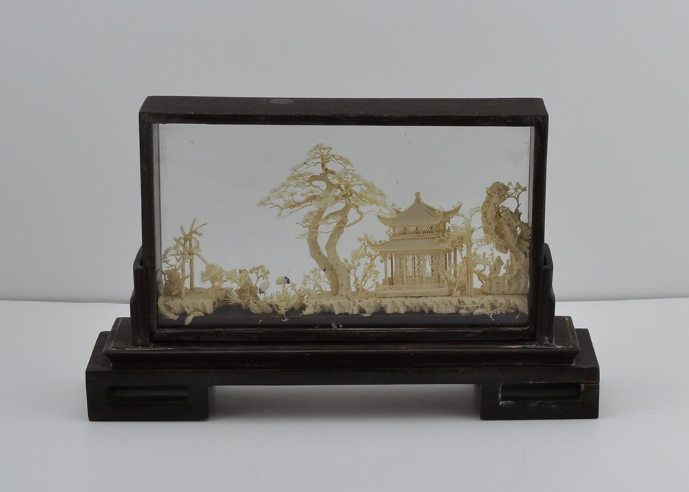 Vintage Asian Cork Diorama