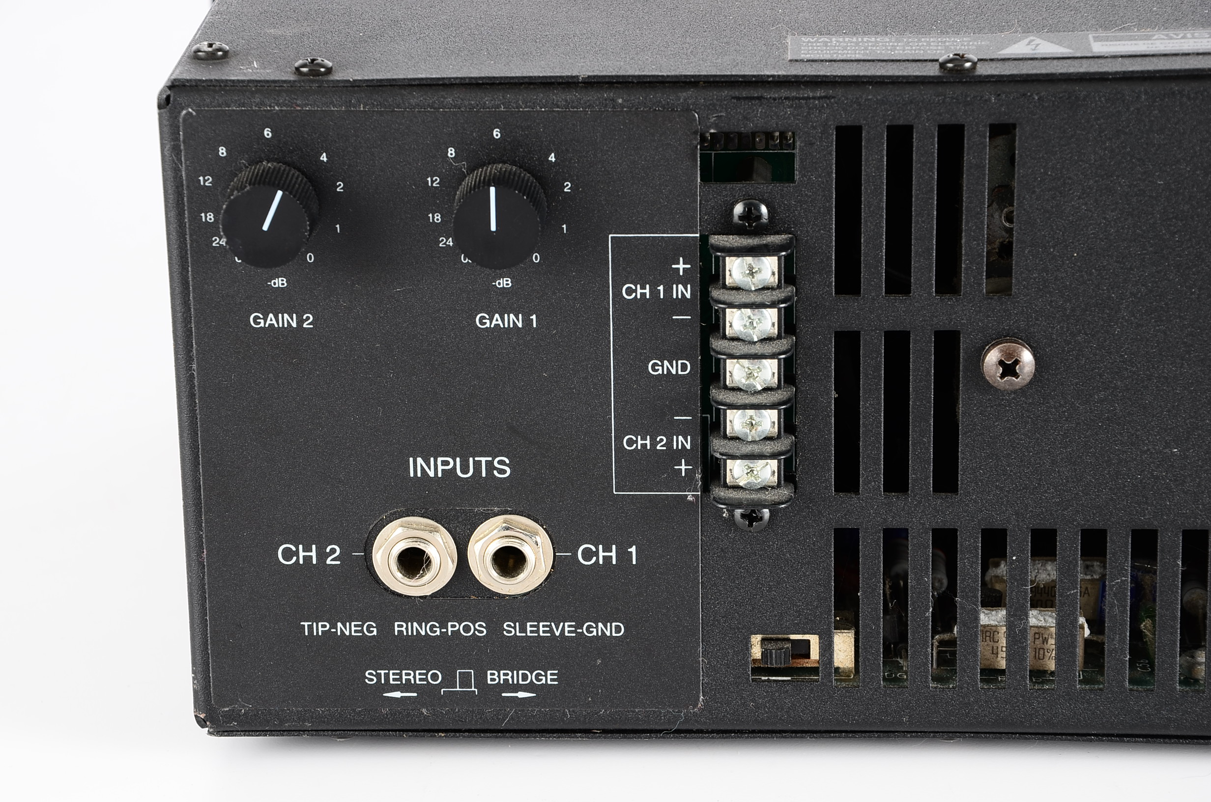QSC Professional Power Amplifier USA 850