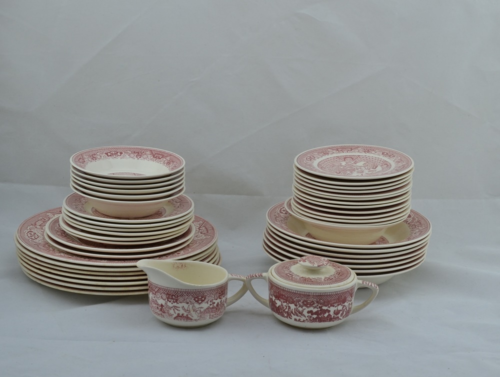 Vintage Royal China Red Willow Ware Pieces
