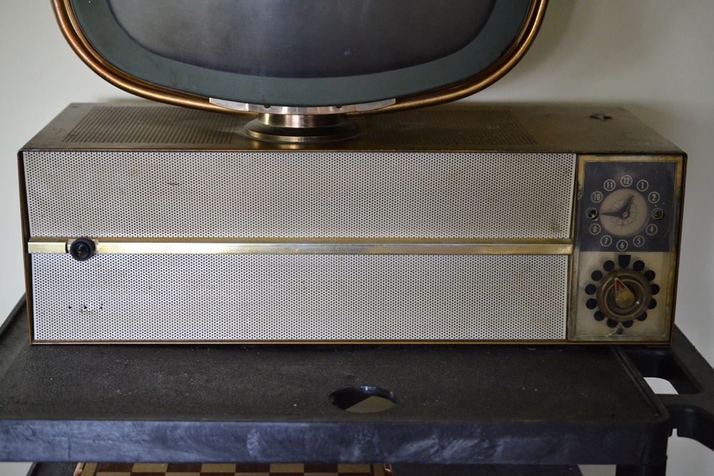Vintage 1950s Philco Predicta "Princess" Television