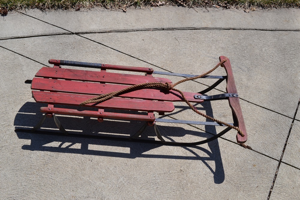 Vintage Champion Metal Runner Sled