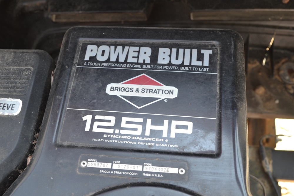 1998 Yard Machines by MTD Lawn Tractor