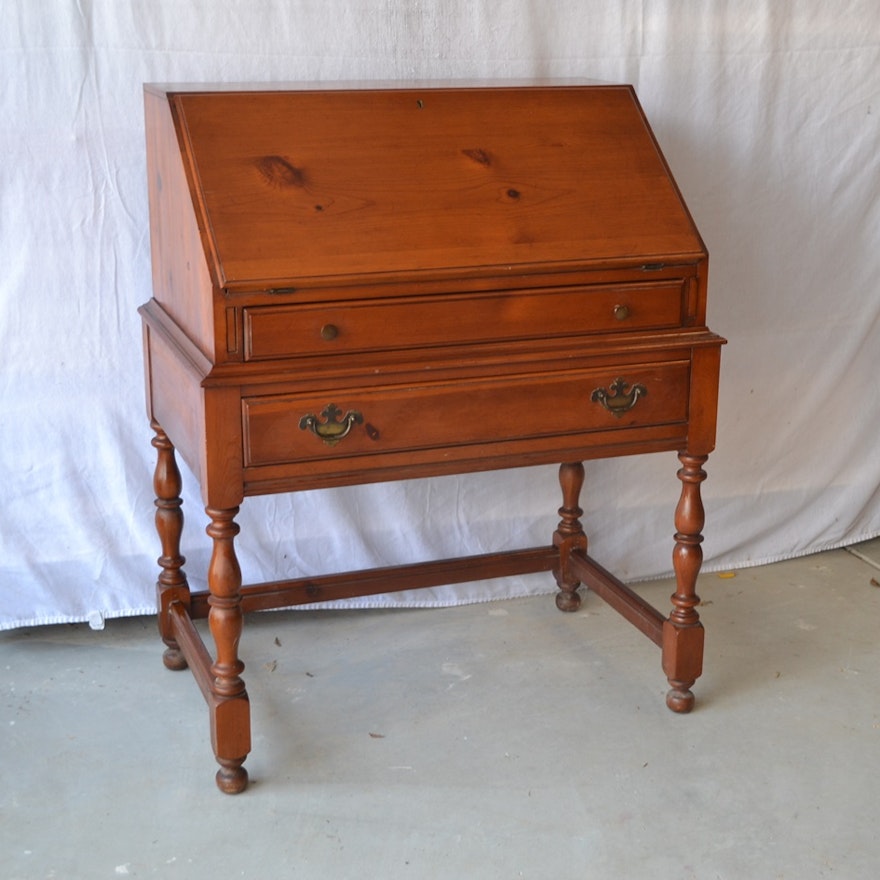  Vintage Davis Cabinet Company  Knotty Pine Drop Down Desk