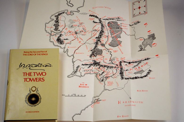 Vintage 1978 Hardcover "Lord of the Rings" Book Box Set