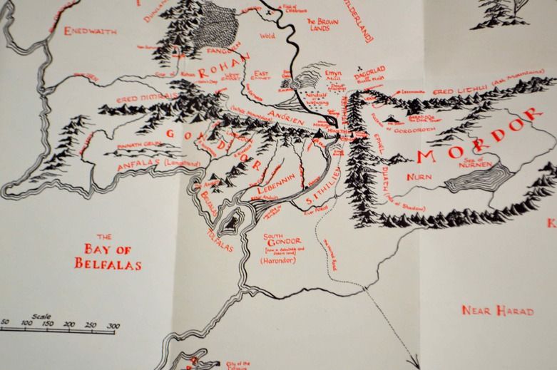 Vintage 1978 Hardcover "Lord of the Rings" Book Box Set