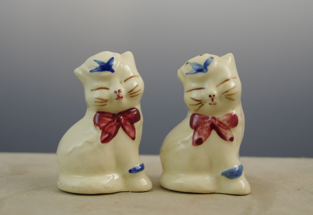 Vintage "Puss N Boots" Cookie Jar with Salt and Pepper Set