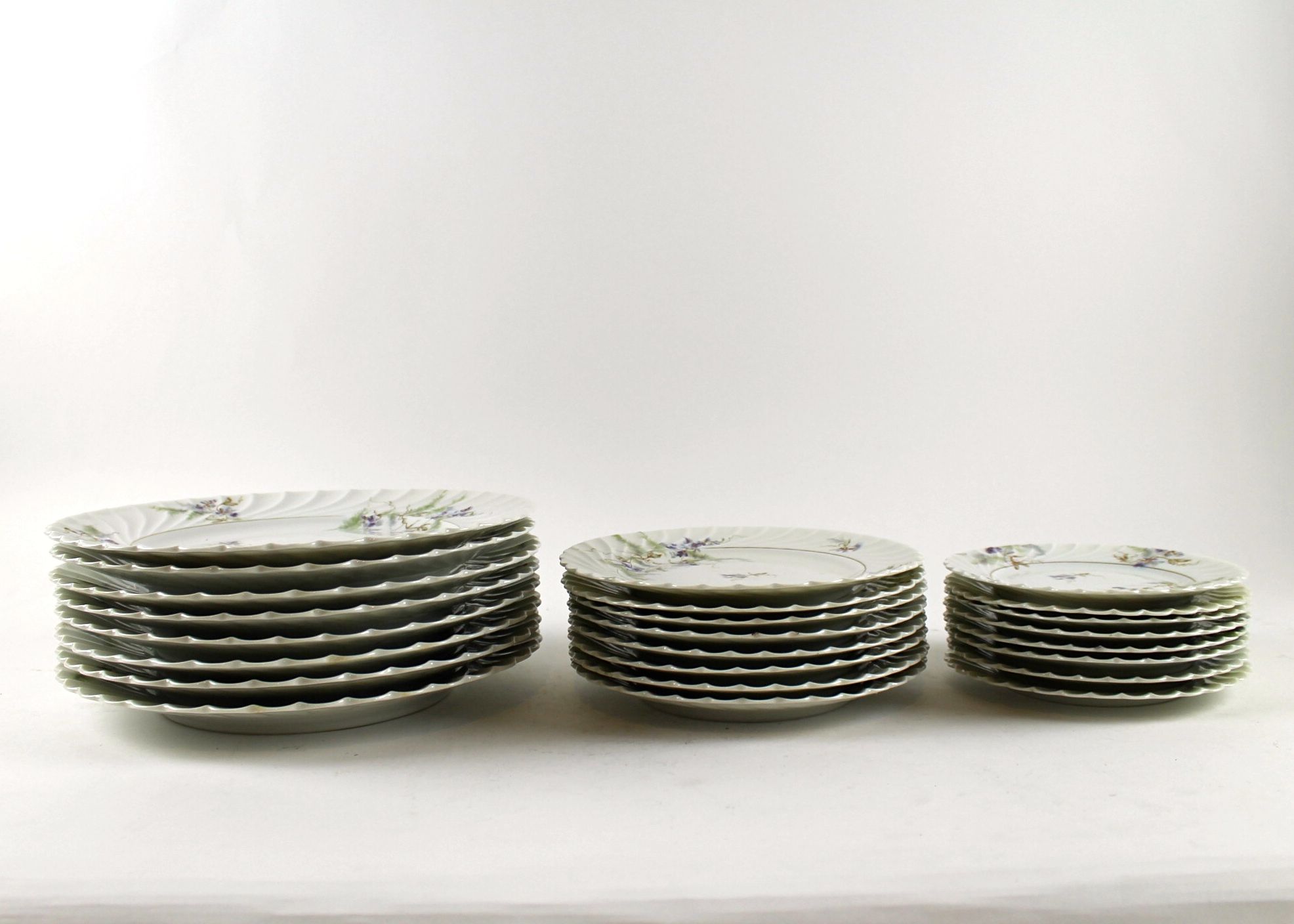  Haviland Limoges "Orsay" Swirl Pattern Plates