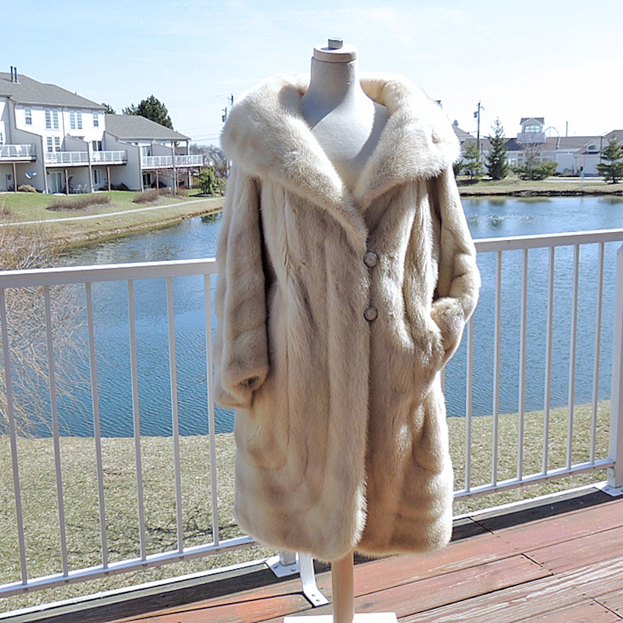 Vintage Women's Tourmaline Mink Fur Coat