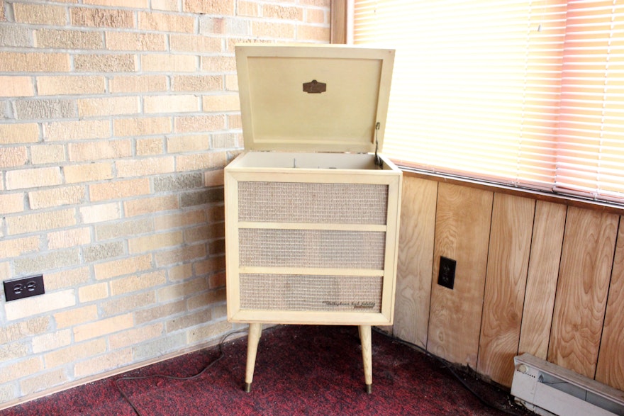 Mid-Century RCA Victor High Fidelity Orthophonic Record Player