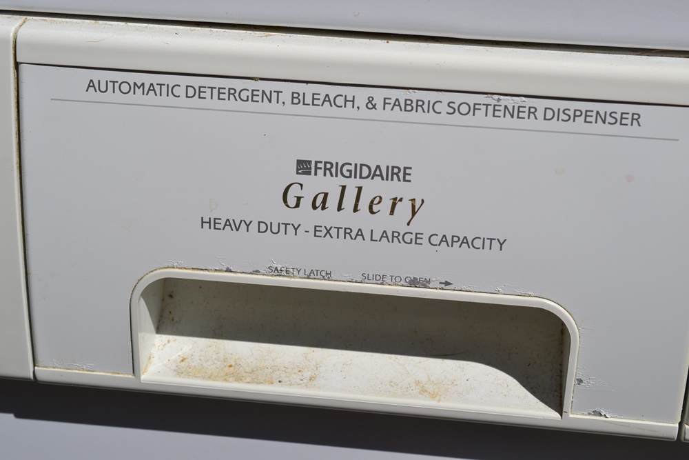 Frigidaire Gallery Front Load Washing Machine