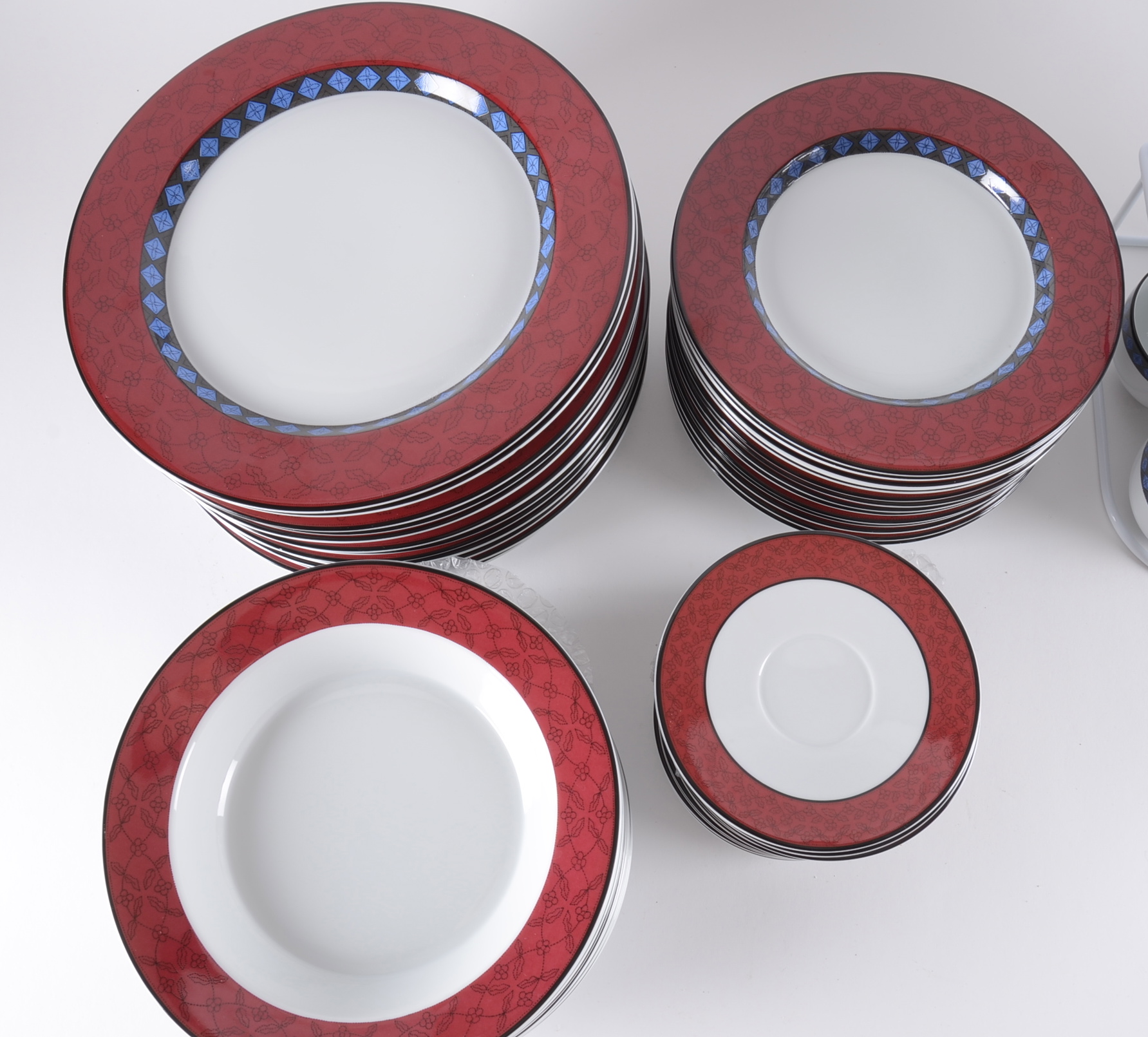 Dansk Ruby Flowers Dinnerware