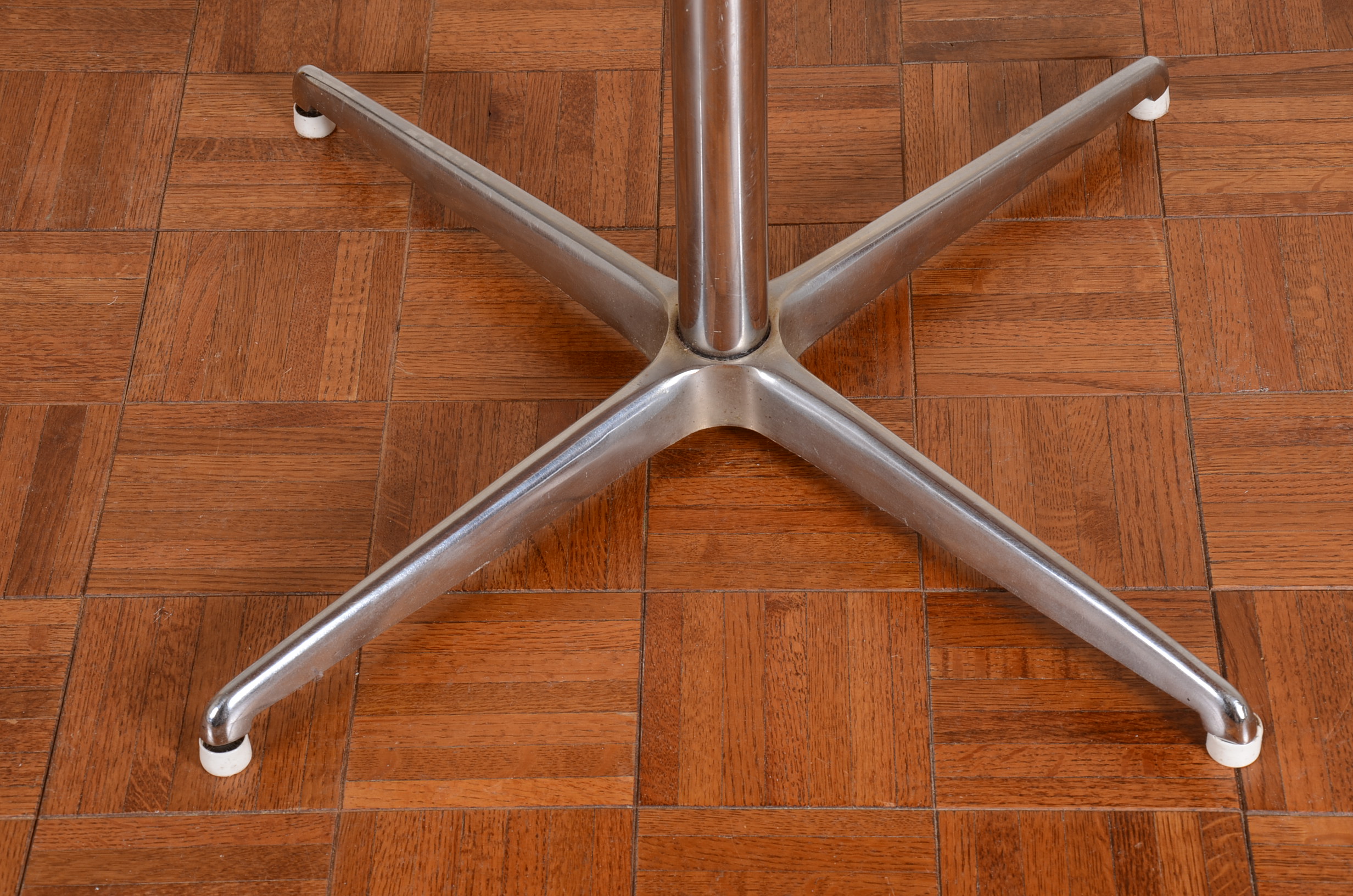 Vintage Mid Century Modern Pedestal Dining Table