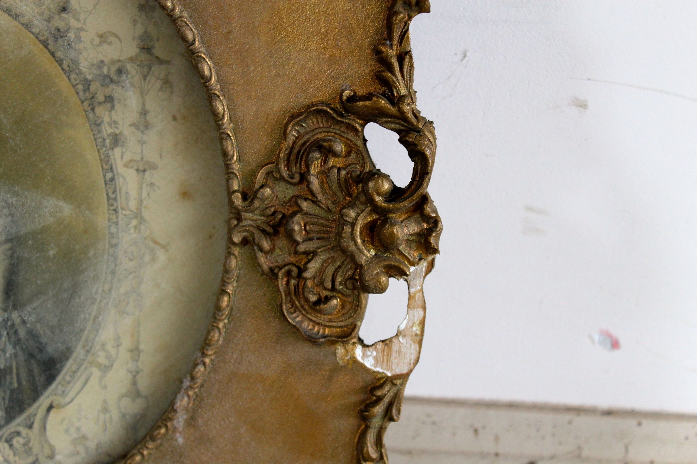 Collection of Vintage Frames